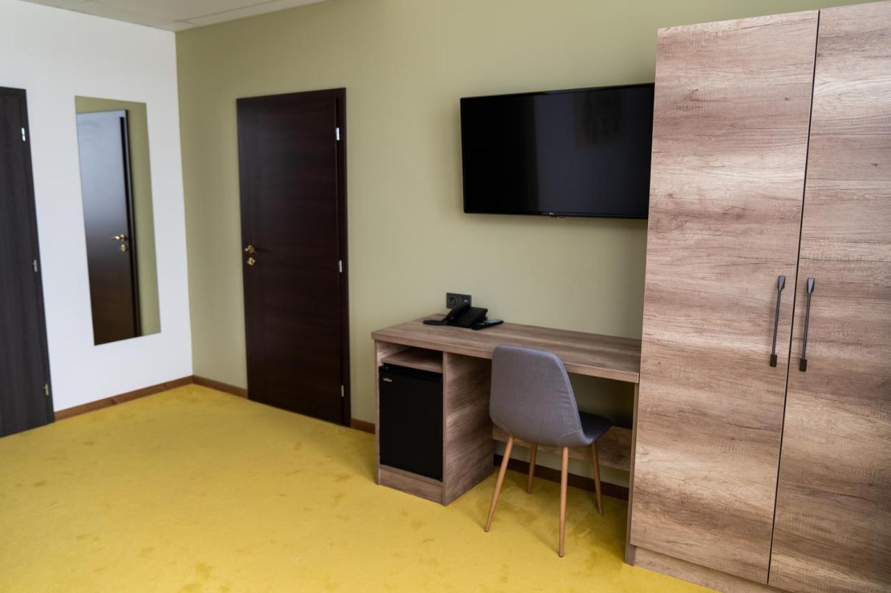 Hotel Kristaly Konferencia & Wellness Ajka Екстер'єр фото