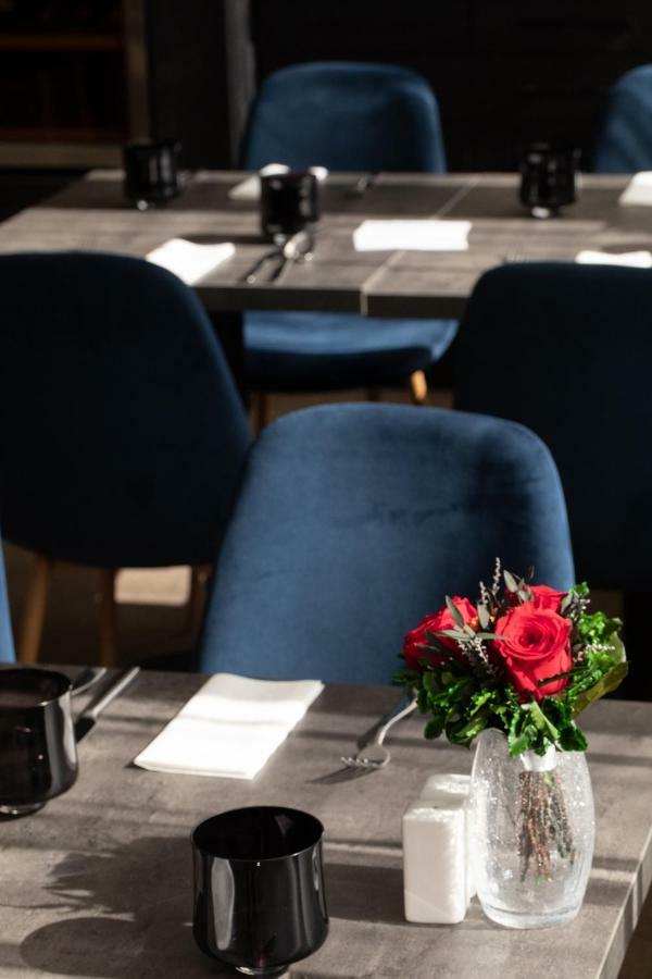 Hotel Kristaly Konferencia & Wellness Ajka Екстер'єр фото